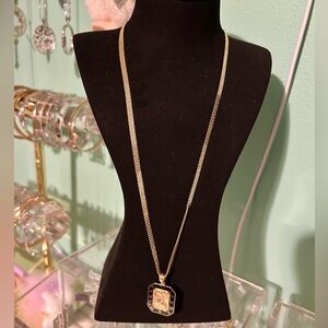 ❤️SOLD❤️18k gold saudi